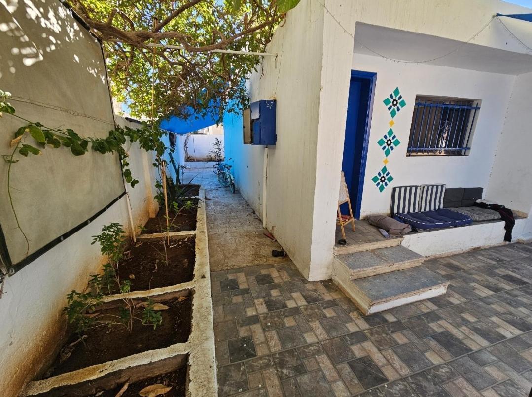 Mango Haus Hostel Aqaba Exterior foto